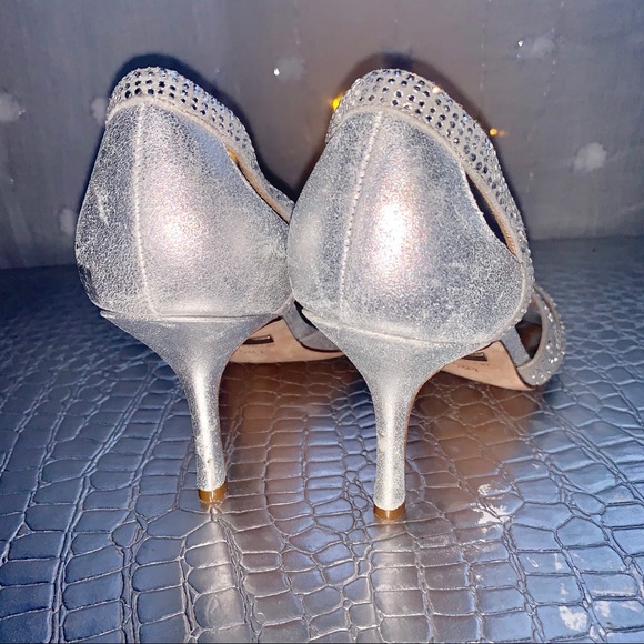 Crystal Embellished Badgley Mischka Heels - Picture 5 of 7